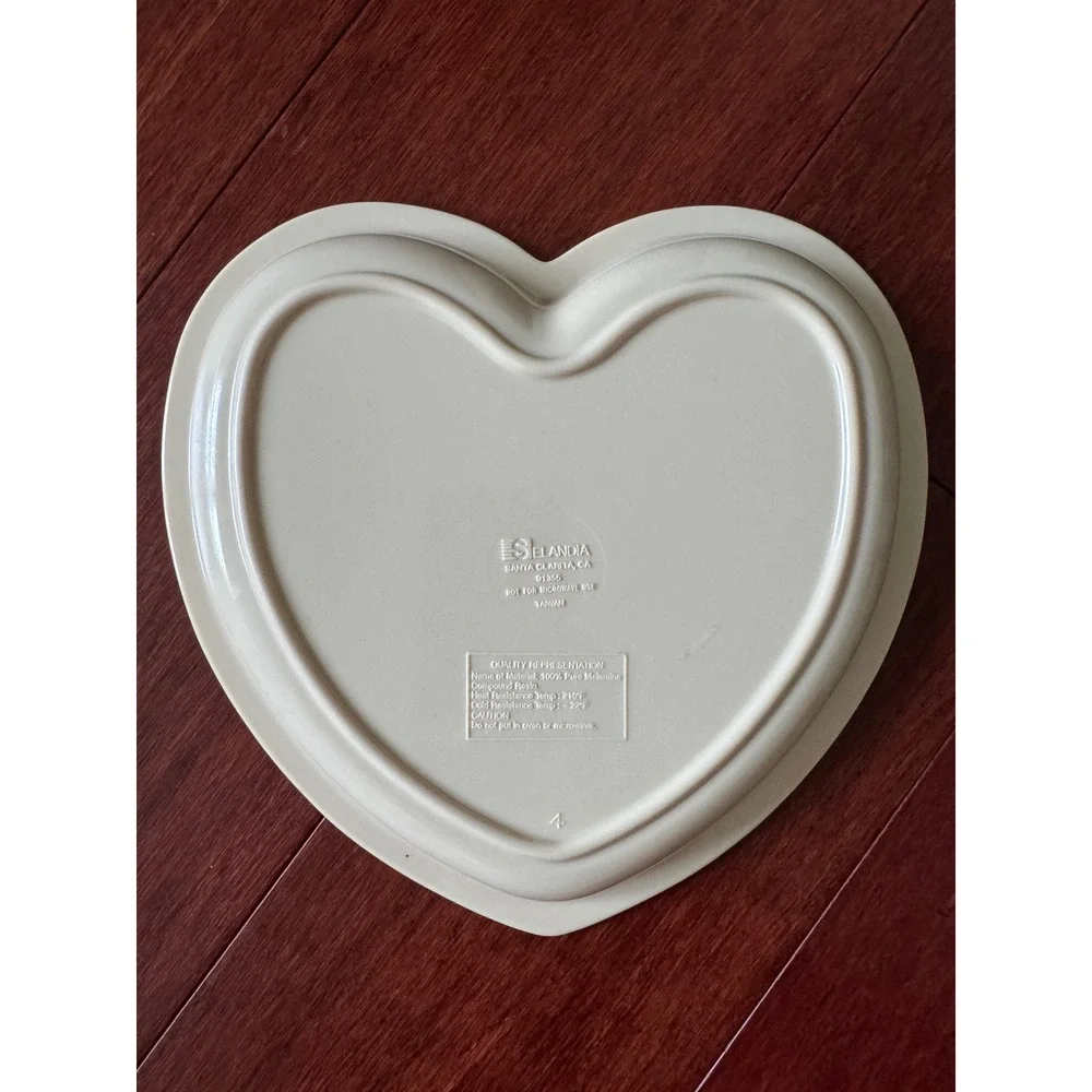 Disney Beauty and the Beast Heart Shaped Melamine Plate Elandia Vintage Belle